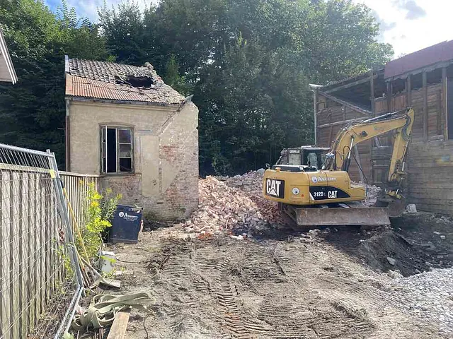 riving av hus