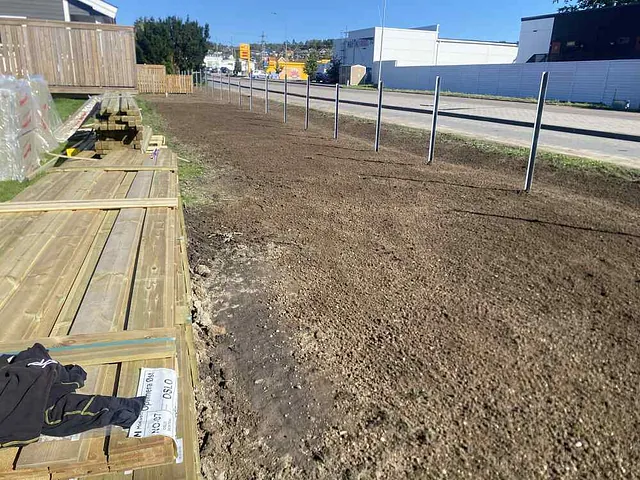 Jobb fundamenter gjerde og matjord